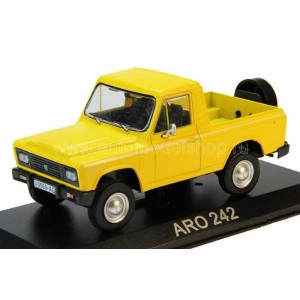 масштабные модели автомобиля ARO-242 пикап 1 43