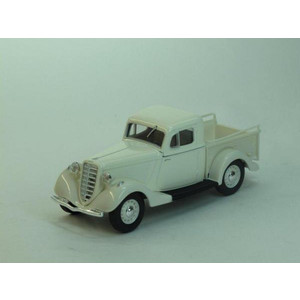 масштабные модели автомобиля Горький М415 1939г. (белый) 1 43