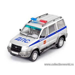 масштабные модели автомобиля УАЗ Патриот (2010) ДПС 1 43