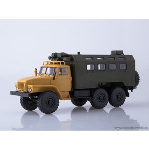 масштабные модели грузовика Миасский грузовик 4320 кунг 1 43