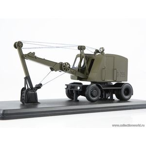 масштабные модели специальной техники Экскаватор-255 1 43