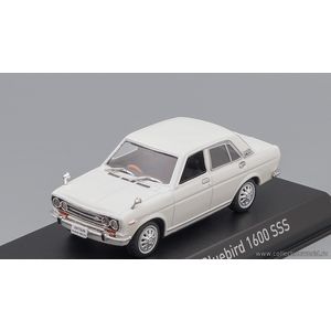 масштабные модели автомобиля NISSAN Bluebird 1600 SSS 1969 1 43
