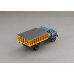 масштабная модель СТБ1-52 1989-90 Латвия перевозка газовых баллонов 1 43