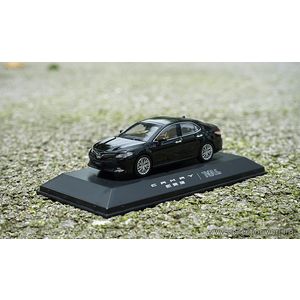 масштабные модели автомобиля TOYOTA CAMRY 1 43