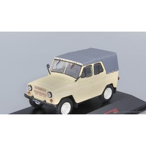 масштабные модели автомобиля УАЗ-469Б 1975 1 43