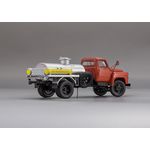 масштабная модель Заправщик МЗ-3607 Автопром 50 лет - 1974 1 43