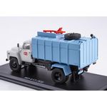 масштабная модель Мусоровоз КО-413 Горький-53, серый-синий 1 43