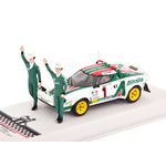 масштабная модель Lancia Stratos HF #1 Lancia Alitalia Munari/Maiga победитель Rally Monte Carlo с 2 фигурками 1977 1 43