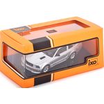 масштабная модель Ford Mustang Saleen S281 2005 1 43
