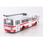 масштабная модель ЗИУ-682Б 1 43