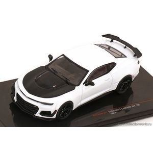 масштабные модели автомобиля Chevrolet Camaro ZL1 2019 1 43