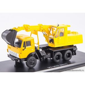 масштабные модели специальной техники ЭО-3532 КАМСКИЙ-5511 1 43