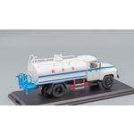 масштабная модель DONGFENG 140 series special tank truck. 1 43