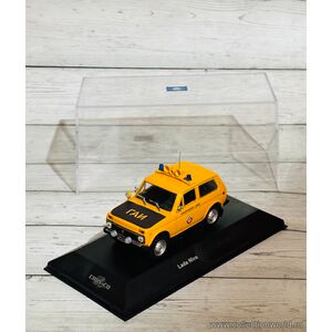 масштабные модели автомобиля ВАЗ-2121 Нива Милиция (Конверсия) 1 43