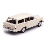 масштабная модель Mercedes-Benz 200 универсал W110 1966 1 18