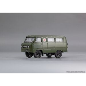 масштабные модели автобуса УАЗ-450A «Медицинская Помощь» МО СССР - 1962 г. (интерьер армейский - 4 носилок) 1 43