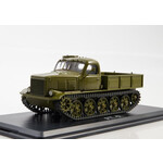 масштабная модель Артиллерийский тягач АТ-Л 1 43