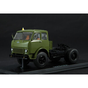 масштабные модели грузовика МАЗ-504 седельный тягач 1 43