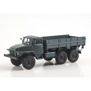 масштабные модели грузовика Модель-377 Покоритель проселков 1 43