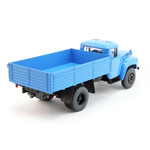 масштабная модель Модель-130-76 (поздняя облицовка радиатора) 1 43