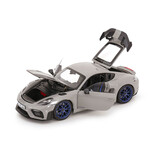 масштабная модель Porsche Cayman GT4 RS Weissack Pack 2023 1 18