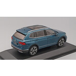 масштабная модель Volkswagen Tiguan L 1 43