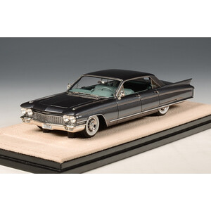 масштабные модели автомобиля Cadillac Eldorado Brougham Pininfarina 1960 серый металлик 1 43