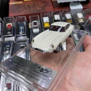 масштабные модели автомобиля JAGUAR E-Type Series 1 Coupe 1961 1 43