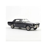 масштабная модель Ford Mustang Coupe 1966 1 18