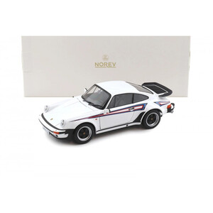масштабные модели автомобиля Porsche 911 Turbo 3.3 Coupe (930) Martini Edition 1980 1 18