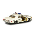 масштабная модель Dodge Monaco Hazzard County Sheriff 1975 (Полиция из к/ф Смоки и бандит) 1 24