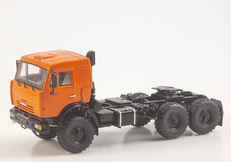 KAMAZ-44108