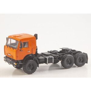 масштабные модели грузовика KAMAZ-44108 1 43