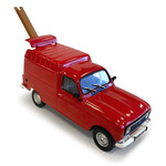 масштабная модель Renault 4 F6 фургон красный, диорама с фигуркой расклейка плаката 1 43