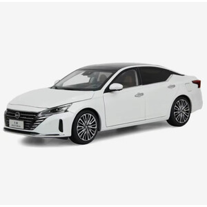 масштабные модели автомобиля Nissan Teana Altima 2022 Белый 1 18