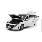 масштабная модель Nissan Teana Altima 2022 Белый 1 18