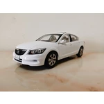масштабная модель Honda Accord 2013 Белый 1 18
