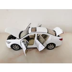масштабная модель Honda Accord 2013 Белый 1 18