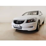 масштабная модель Honda Accord 2013 Белый 1 18