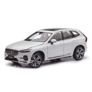 масштабные модели автомобиля Volvo XC60 Recharge 2017 белый 1 18