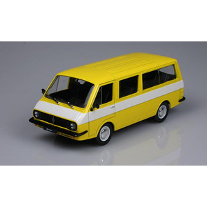 масштабные модели автобуса РАФ 2203 Латвия №26 1 43