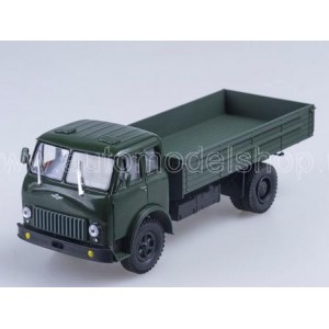 масштабные модели грузовика МАЗ 500 бортовой, классик, темно-зеленый. 1 43