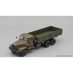 масштабные модели грузовика КРАЗ 257Б (1969-1977), хаки 1 43