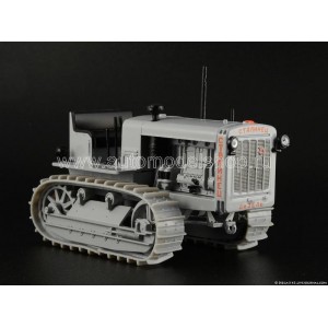 масштабные модели специальной техники Трактор Сталинец-65 1 43