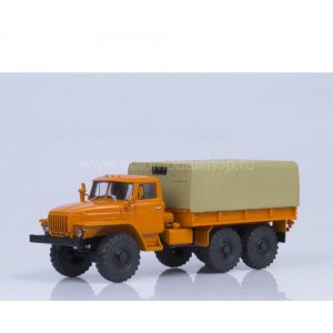 масштабные модели грузовика Миасский грузовик 4320 бортовой с тентом, оранжевый 1 43