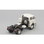 масштабная модель МАЗ 5428 тягач (1977) белый 1 43